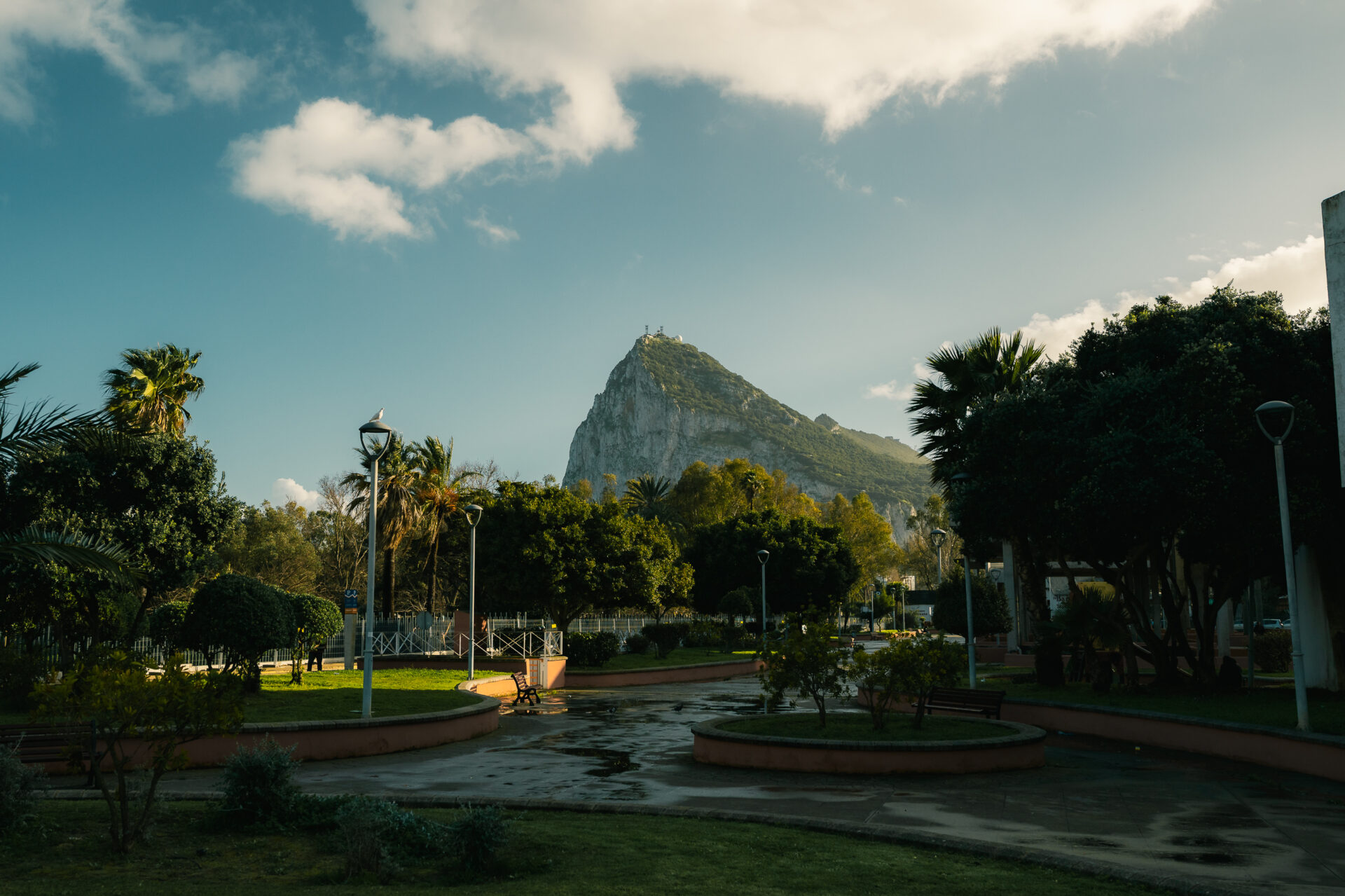 Read more about the article Gibraltár, malý kúsok Británie na juhu Európy